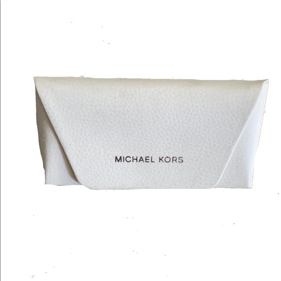 🕶 MICHAEL KORS IVORY LEATHER SUNGLASSES HARD CASE - Picture 6 of 6